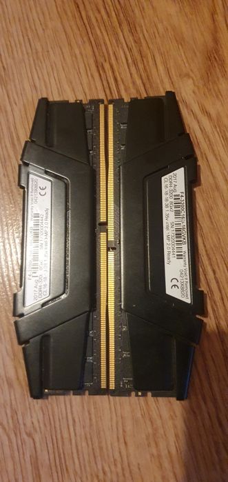 Ram ddr4  16gb kości
