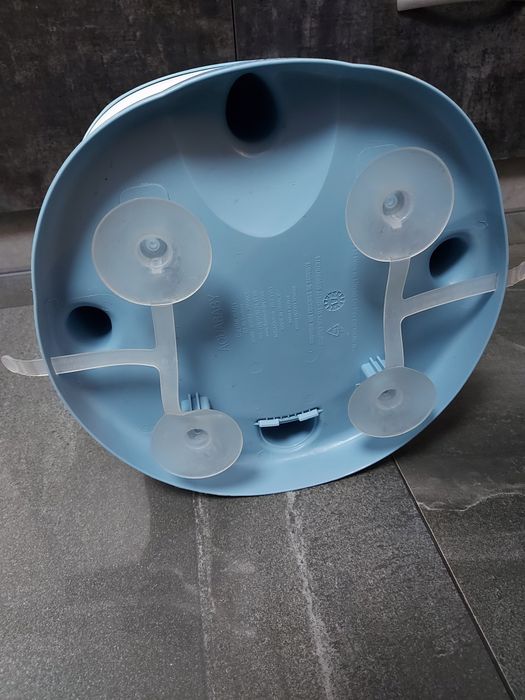 Niebieskie krzesełko do kąpieli Thermobaby Aquababy.