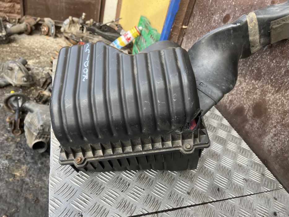 Корпус фильтра воздушного SsangYong Rodius 2008 Санг Йонг Родиус