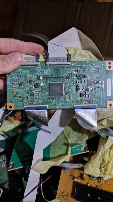 Продам Плати, деталі до телевізорів, плазм