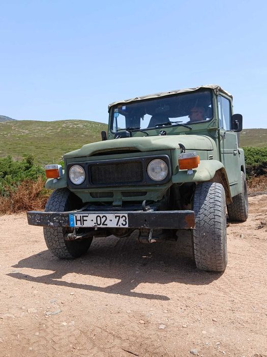 Jipe Toyota cruiser BJ40  1982