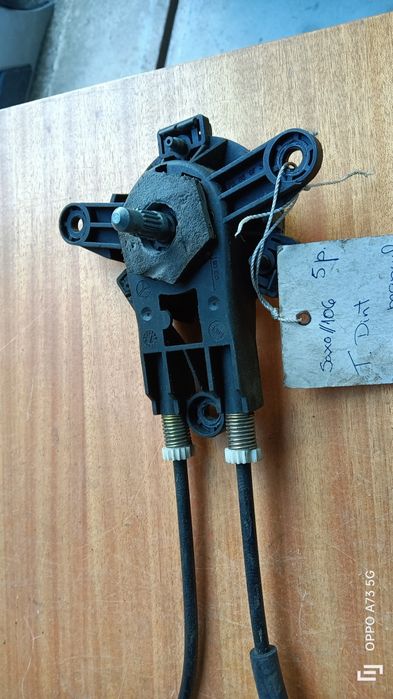 Elevador de vidro Peugeot 106 citroen saxo