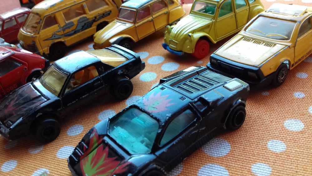 Carrinhos Majorette Corgi Tomica Matchbox