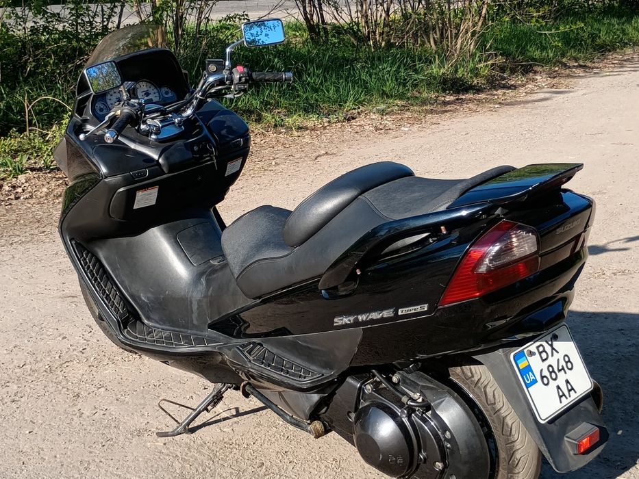 Максі скутер Suzuki skywave typeS 400