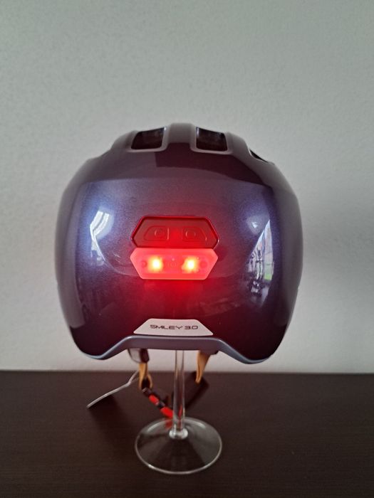 Kaski Kask rowerowy Abus Smiley 3.0 Ace Led r. 50-55 cm M