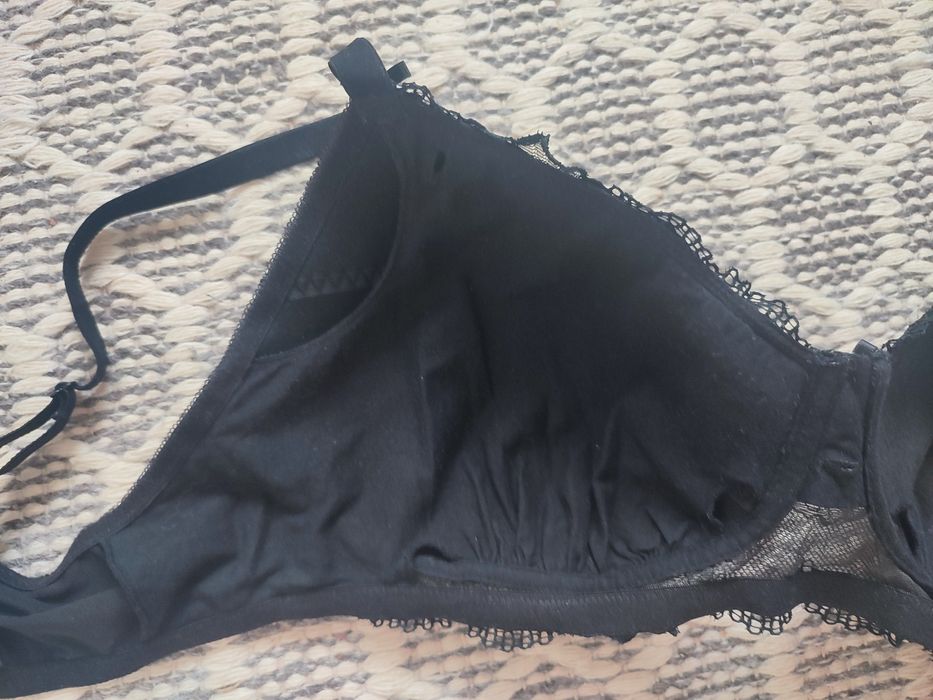 Biustonosz miękki bez fiszbin