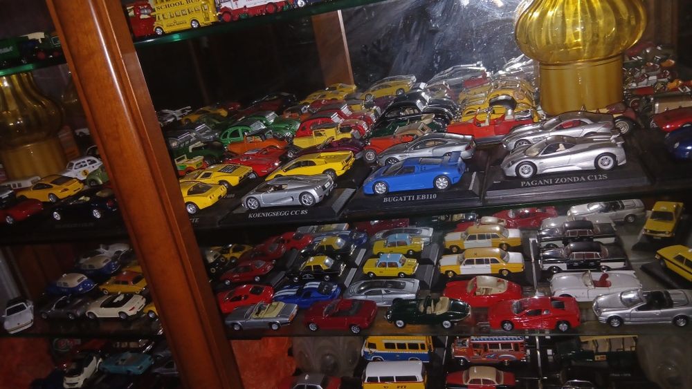 Colecao   150 carro minitira por 7,50 € cada