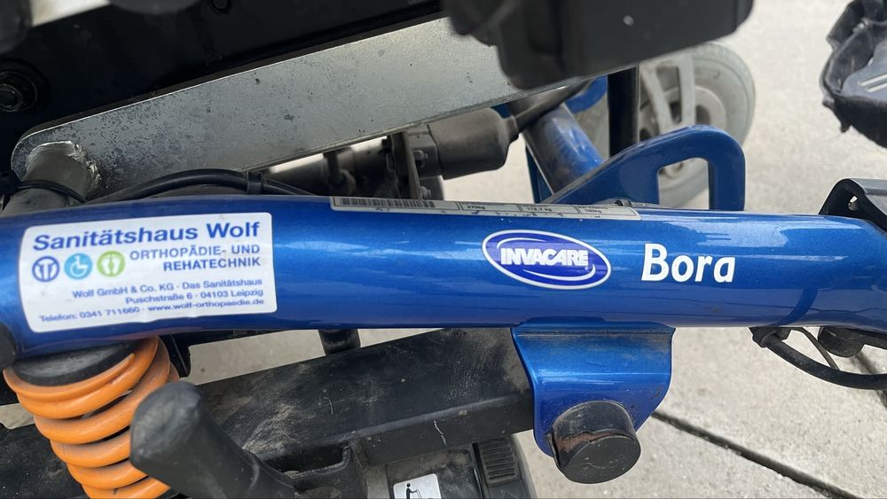 Крісло-колісне з електроприводом, BORA