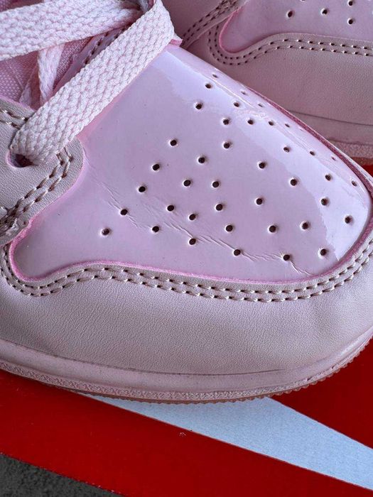Нові кросівки Nike Air Jordan 1 / 38-41 розміри