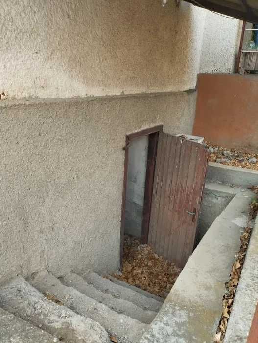 Продам 2-пов. будінок у курортному місці — озеро Дийда (Дедово)