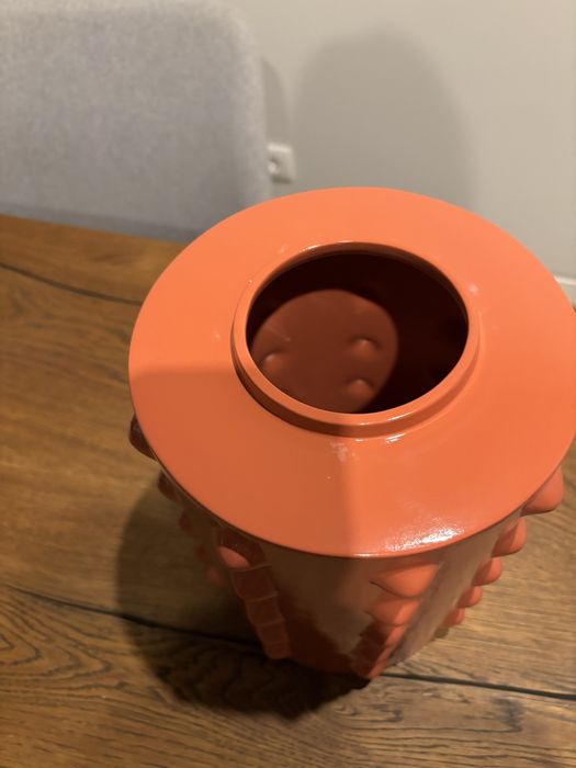 Pote decorativo de cerâmica