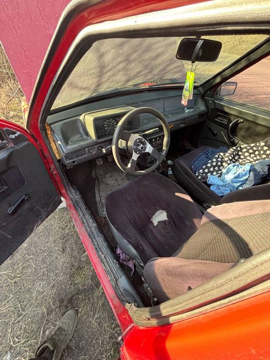 Продам ваз 2109 читайте описание