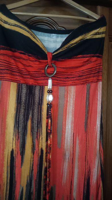 Długa sukienka na lato