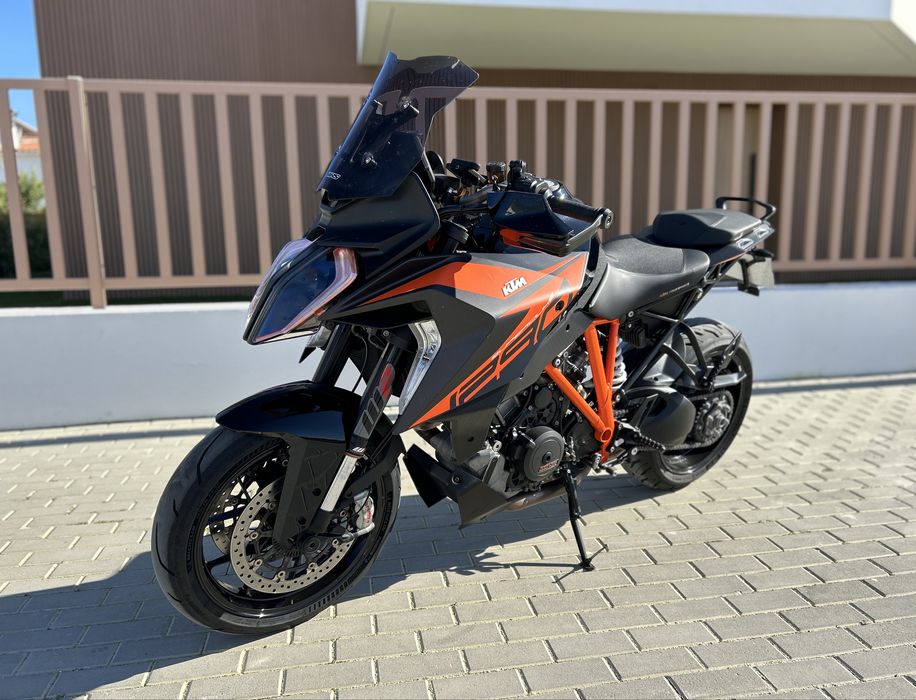 KTM 1290 Super Duke GT