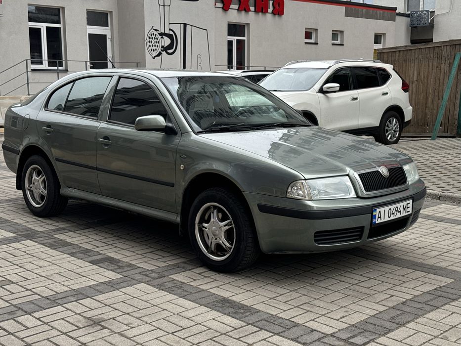 Продам Skoda octavia Tour
