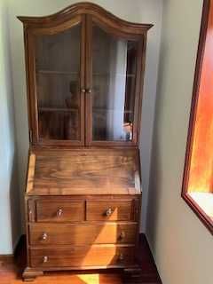 Armário/escrivaninha