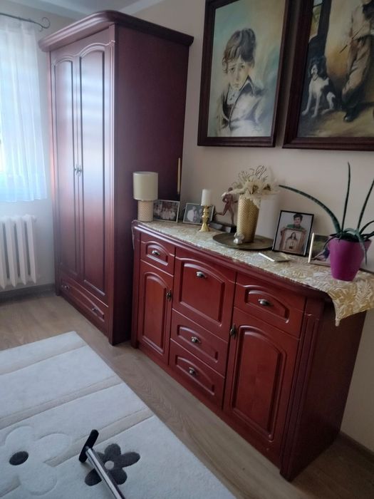 Sprzedam komodę plus szafę