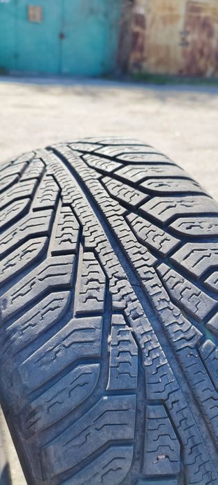 205.55 r 16 Uniroyal.