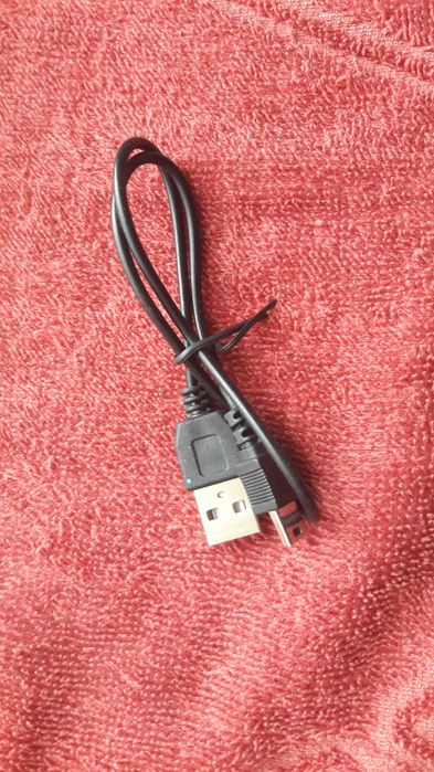 Автомобильный  Full  HD  Видеорегистратор ( 1920x1080 )