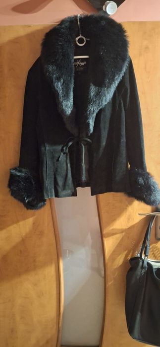 Przepiękny korzuszek r.40