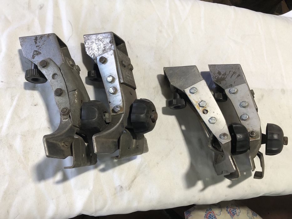 продам кронштейни багажнику