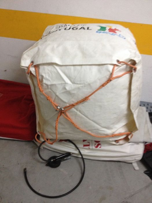 Boias regata, varios formatos e cores