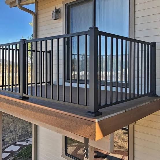 Balustrady balkonowe schodowe