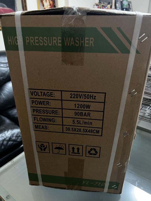 Maquina alta presao  boa para lavagens