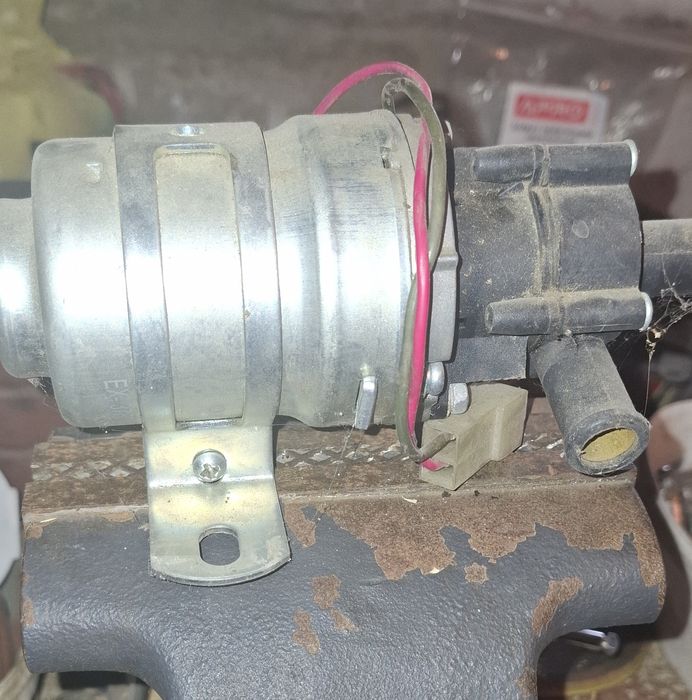 Насос водяний (помпа) новий