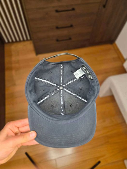 czapka z daszkiem nike