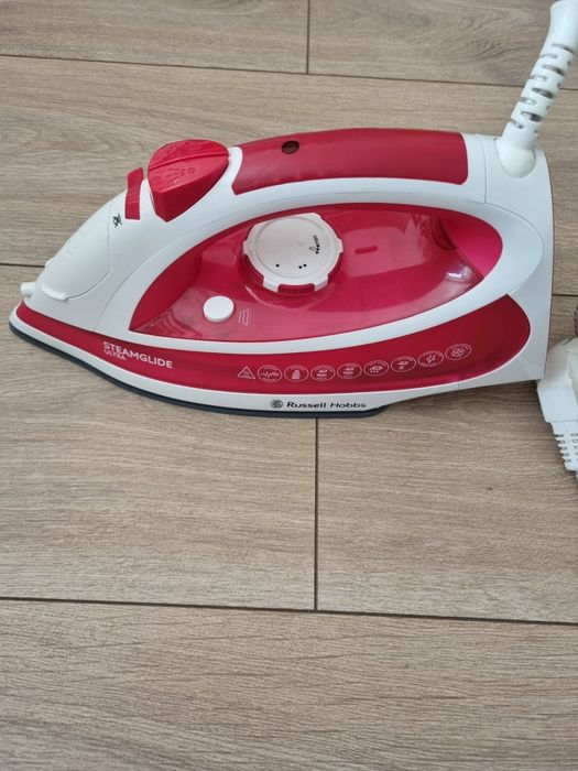 Żelazko parowe  Russel Hobbs Ultra 2600 W