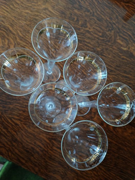 Kieliszki do szampana retro