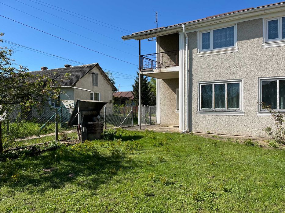 2 поверх. будинок з ділянкою на 689 кв. м. с. Наконечне Перше (Яворів)