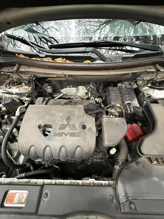 Mitsubishi outlander