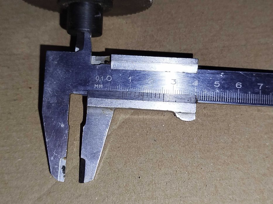 Шестерня 64 мм текстолітова косі зубці