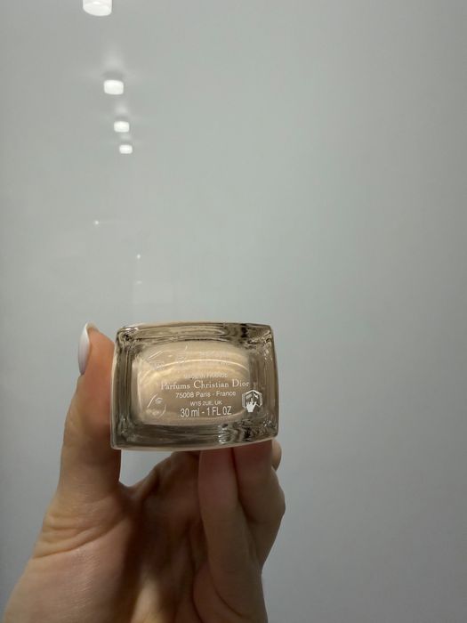 Тональний засіб Dior