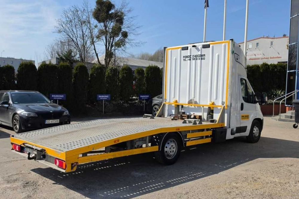 sprzedam opel movano C laweta