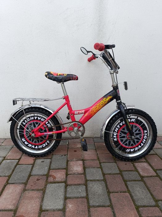 Дитячий велосипед 4-7 років.