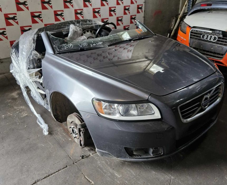 Frente Completa Volvo V50 T5 2.5i Turbo 2012 #E09