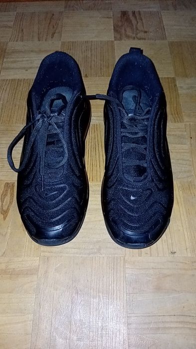 Ténis Nike Air Max 720