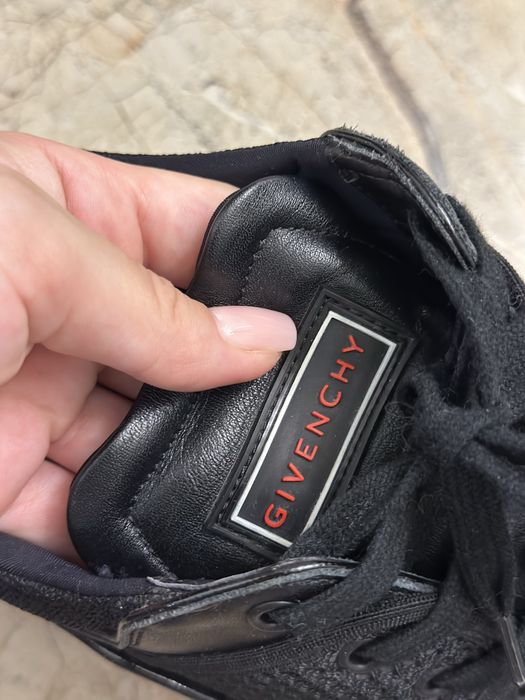 Givenchy trampki