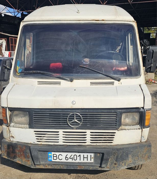 Mercedes-Benz 410D