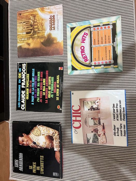 Discos vinil 100 pequenos/ grandes