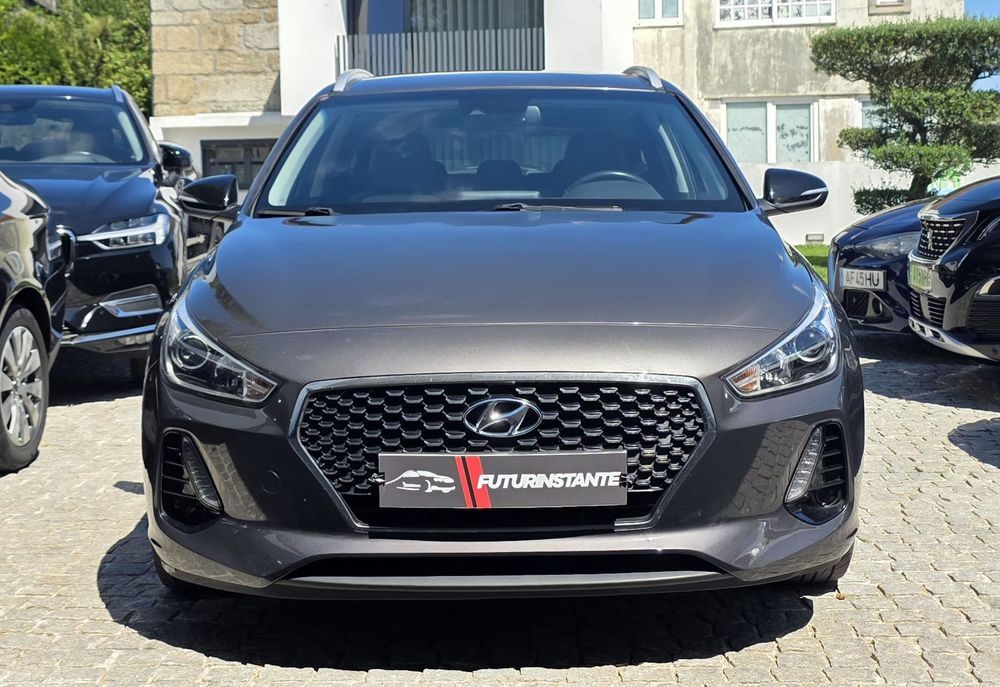 Hyundai i30 SW 1.6 CRDi Style+Navi Full Extras