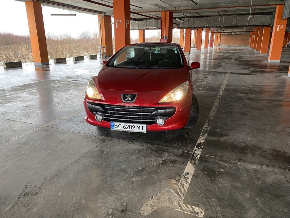 Пежо 307сс Надійний хороший автомобіль
