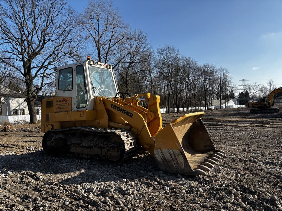 Prace ziemne/ Wyburzenia / transport niskopodowoziowy oraz kruszyw