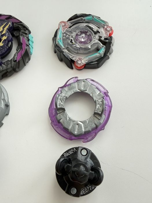 Продам оригінальні бейблейди ! Від хасбро .