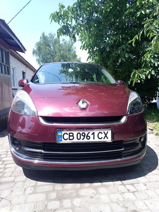 Продам свой сценик.Не срочно.