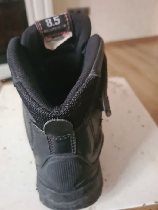 Продам мотоботы Icon