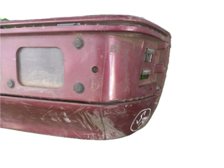 Pára-choques trás MERCEDES-BENZ 190 (W201)